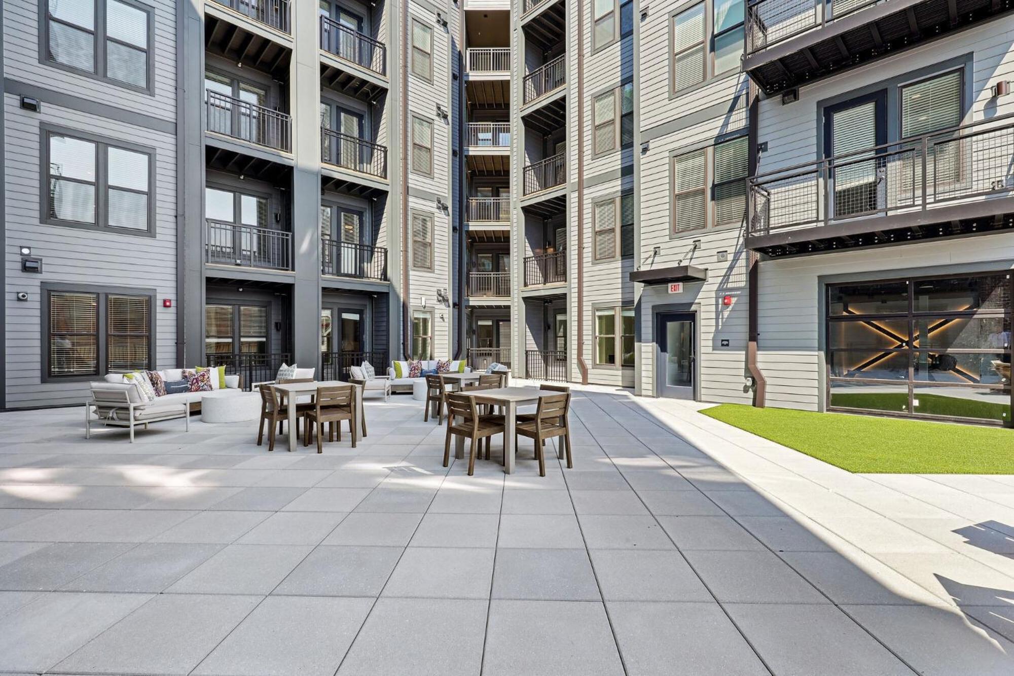 Luxury Furnished Apartments By Hyatus At The Navigator Richmond Exterior foto
